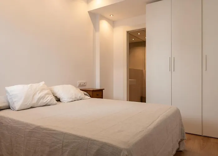 Vistas Al Mar A Pie De Playa *