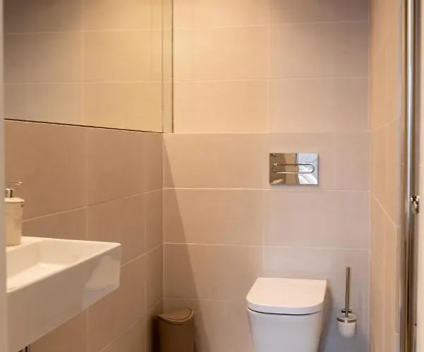 Vistas Al Mar A Pie De Playa Conil De La Frontera